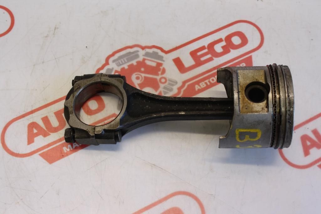поршень Mazda Demio DW DW3W 1997, 1.3 л., B3, бензин, АКПП, серый, хетчбэк 5 дв., передний привод, правый руль, B3Z0-11-SA0 - фото №1