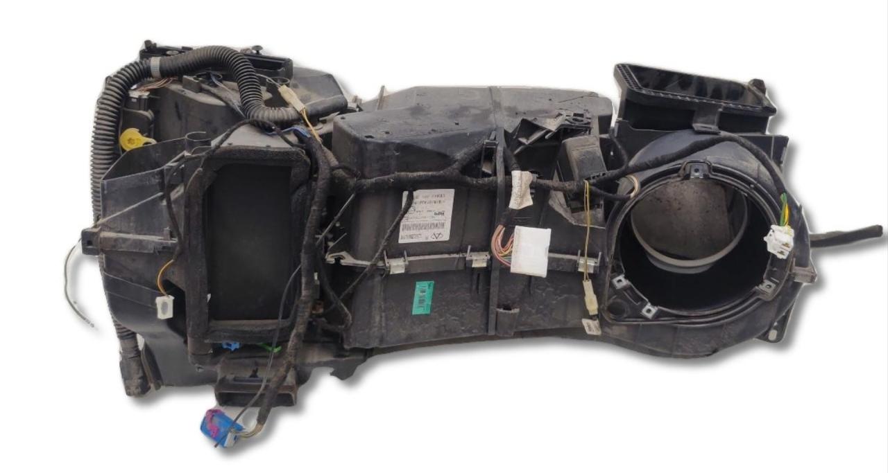 корпус отопителя (печки) Chery M11 (A3) 1 поколение M11 2013, 1.6 л., SQRE4G16, бензин, вариатор, седан, M11-8107010NC - фото №1