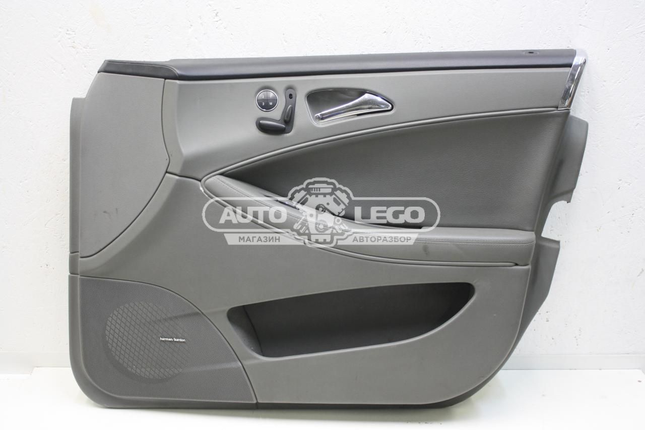 обшивка двери передняя правая Mercedes-Benz CLS-Класс C219 2004, 3.5 л., M272 E35, бензин, АКПП, бежевый, седан, задний привод, A2197202048 - фото №1