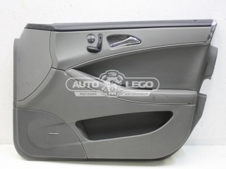 обшивка двери передняя правая Mercedes-Benz CLS-Класс C219 2004, 3.5 л., M272 E35, бензин, АКПП, бежевый, седан, задний привод, A2197202048
