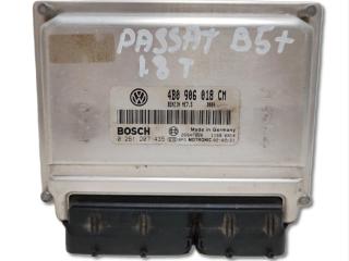 блок управления двигателем Volkswagen Passat B5 [рестайлинг] 3B3 2002, 1.8 л., AWM, бензин, МКПП, синий, седан, передний привод, 0261207435