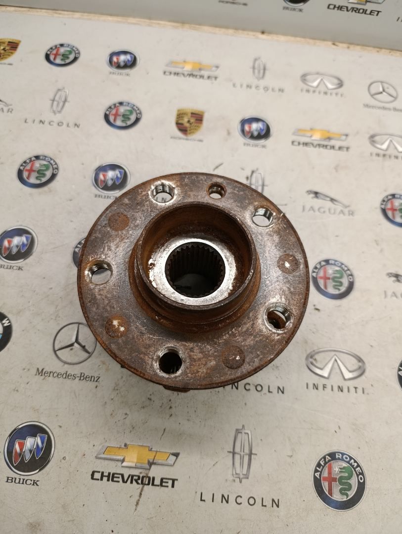 ступица передняя Alfa Romeo Stelvio 1 поколение 2018, 2.0 л., бензин, АКПП - фото №1