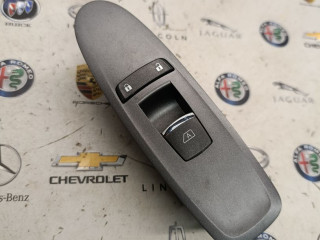 кнопка стеклоподъемника двери передней правой Infiniti Q50 1 поколение [рестайлинг] 2018, 3.0 л., 254114GA1A