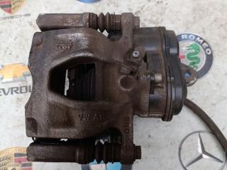 суппорт задний правый Audi A6 C8 2022, 2.0 л., бензин, 4KO4063H