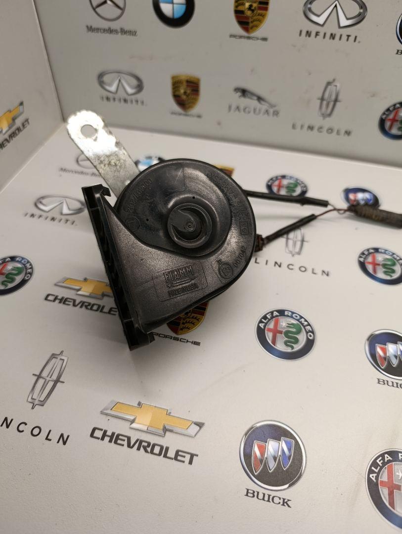 сигнал (клаксон) Infiniti QX50 P71A 2021, 2.0 л., бензин, 256205NA0B - фото №1