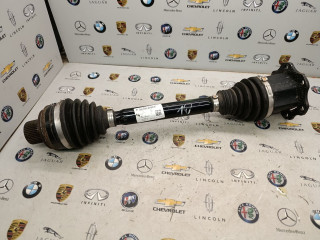 полуось (приводной вал, ШРУС) Porsche Macan 1 поколение [2-й рестайлинг] 2022, 2.0 л., бензин, АКПП, 95B407271K