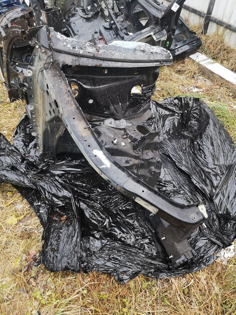 четверть передняя правая Porsche Cayenne PO536 2022 - фото №1