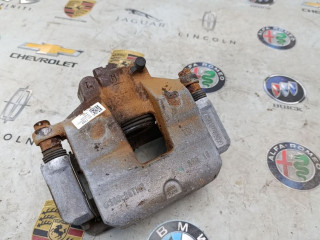 суппорт передний левый Chevrolet Equinox 3 поколение 2018, 1.5 л., бензин, АКПП, полный привод, 84311326