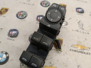 блок управления стеклоподъемниками Chevrolet Equinox 3 поколение 2020, 1.5 л., бензин, АКПП, 84139693