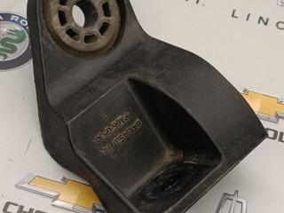 крепление кассеты радиаторов Chevrolet Equinox 3 поколение 2020, 1.5 л., бензин, АКПП, 84164531