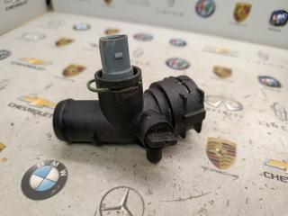 фланец (тройник) системы охлаждения Porsche Macan 1 поколение [2-й рестайлинг] 2022, 2.0 л., бензин, АКПП, 8K0122293AE