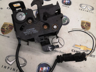 замок капота Alfa Romeo Stelvio 1 поколение 2018, 2.0 л., бензин, АКПП, 50547306