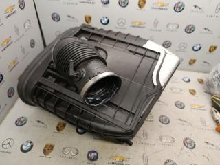 корпус воздушного фильтра Porsche Macan 1 поколение [2-й рестайлинг] 2023, 2.0 л., бензин, АКПП, 95B129601P