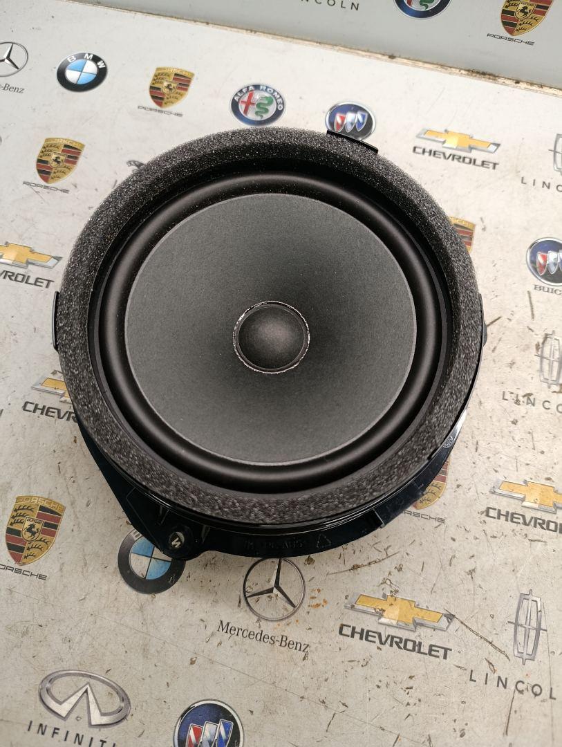 динамик двери Audi A6 C8 2022, 2.0 л., бензин, 4K9035411 - фото №1