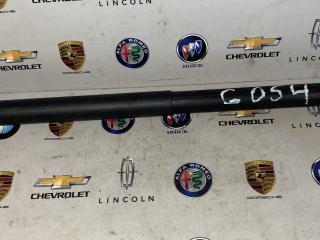 амортизатор крышки багажника (3-5 двери) Chevrolet Equinox 3 поколение 2018, 2.0 л., бензин, передний привод, 84133944