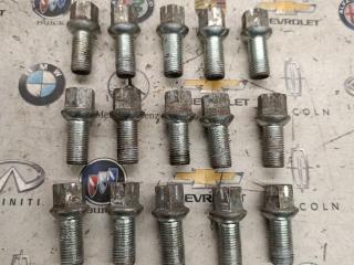 болт колесный Audi A6 C8 2022, 2.0 л., бензин