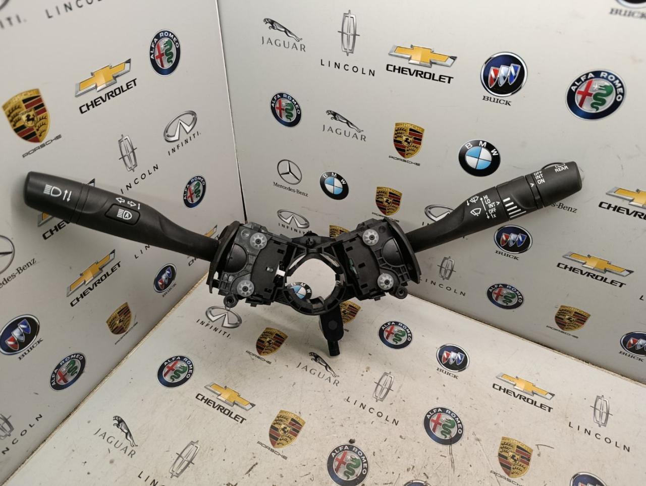 переключатель подрулевой (стрекоза) Chevrolet TrailBlazer 3 поколение 2023, бензин, 39206929 - фото №1