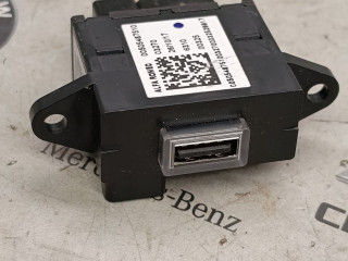 разъем AUX / USB Alfa Romeo Giulia 2 поколение 2019, 2.9 л., бензин, 00505487510