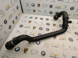 патрубок радиатора Porsche Macan 1 поколение [2-й рестайлинг] 2022, 2.0 л., бензин, АКПП, 95B122101A