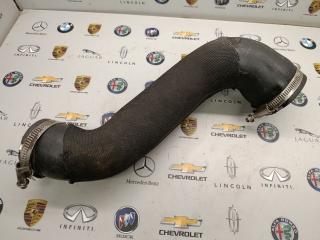 патрубок интеркулера Porsche Macan 1 поколение [2-й рестайлинг] 2022, 2.0 л., бензин, АКПП, 95B145993F