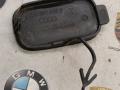 заглушка заднего бампера под крюк левая Audi Q7 4L 4LB 2007, 4.2 л., BAR, бензин, АКПП, 6y / z7s, внедорожник 5 дв., полный привод, 4L0807449B - фото №2