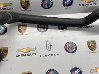 патрубок радиатора Porsche Macan 1 поколение [рестайлинг] 2021, 2.0 л., бензин, АКПП, полный привод, правый руль, 95B122101