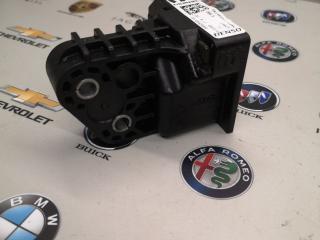 кронштейн радиатора Alfa Romeo Giulia 2 поколение 2019, 2.0 л., бензин, правый руль, 00505426850