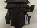 скоба суппорта Volkswagen Bora 1 поколение 2001, 1.6 л., i, AZD, бензин, 5МКПП, серебристый, универсал, передний привод - фото №2