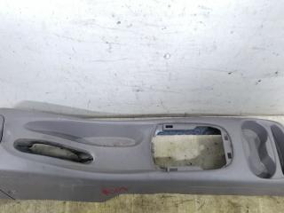 консоль салона Nissan Almera Tino V10 2002, 2.2 л., DCi, дизель, 5МКПП, серебристый, минивэн, передний привод