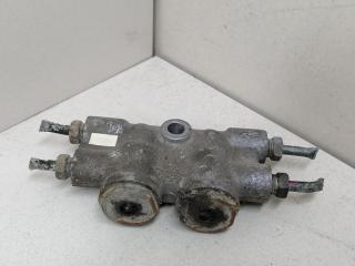 распределитель тормозных усилий Hyundai Accent 1 поколение (X3) [рестайлинг] 1997, 1.3 л., i, бензин, 5МКПП, синий, хетчбэк 3 дв., передний привод