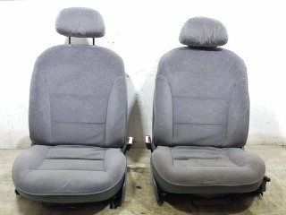 сиденье переднее Citroen Xantia 1 поколение 1997, 1.9 л., D, дизель, 5МКПП, тёмно-серый металлик, хетчбэк 5 дв., передний привод