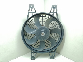 вентилятор радиатора Kia Carens 2 поколение 2006, 2.0 л., CRDi, дизель, 5МКПП, чёрный, минивэн