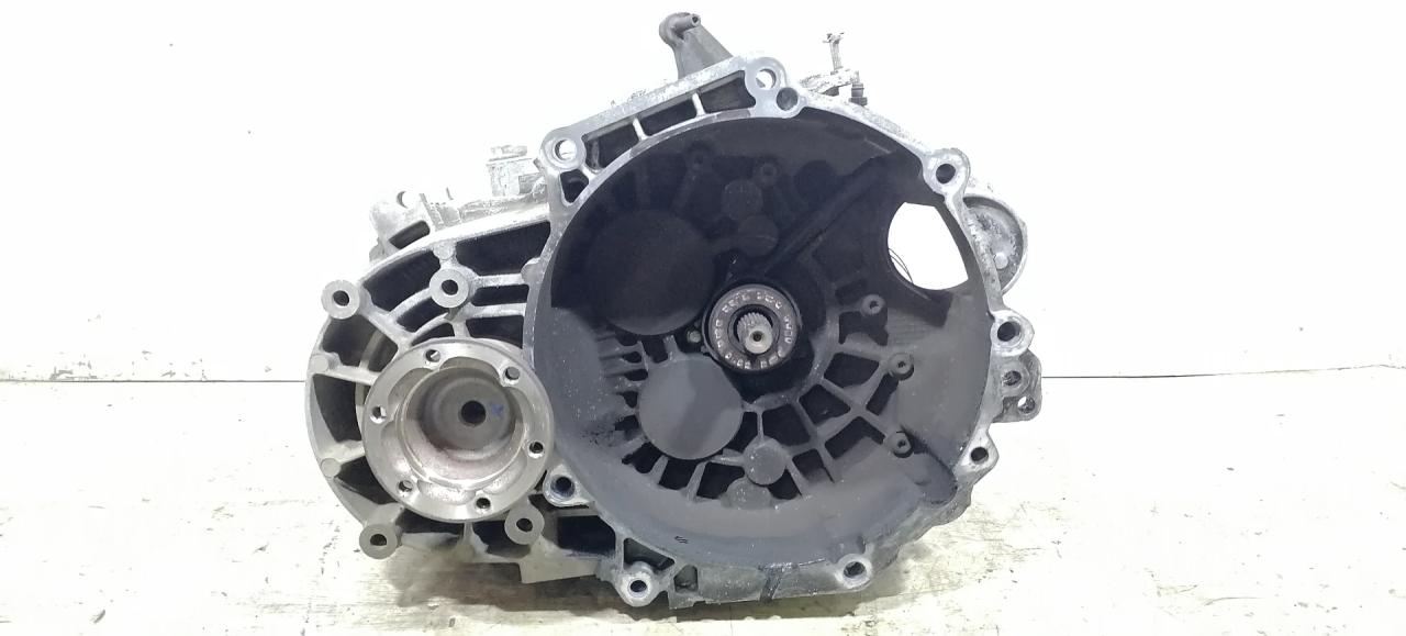 КПП механическая (МКПП) Volkswagen Passat B6 2008, 2.0 л., TDi, CBAB, дизель, 6МКПП, серебристый, универсал, KNS - фото №1