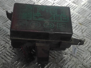 блок реле Mitsubishi Lancer 4 поколение 1991, 1.6 л., i, 4G92 (SOHC 16V), бензин, МКПП, бордо, хетчбэк 5 дв., передний привод, NALICHNYI, BEZNALICHNYI, RASCHET