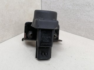 выключатель массы (контактор) Renault Laguna 1 поколение B56A/B 1994, 1.8 л., mono, бензин, 5МКПП, хетчбэк 5 дв., передний привод, 7700306391