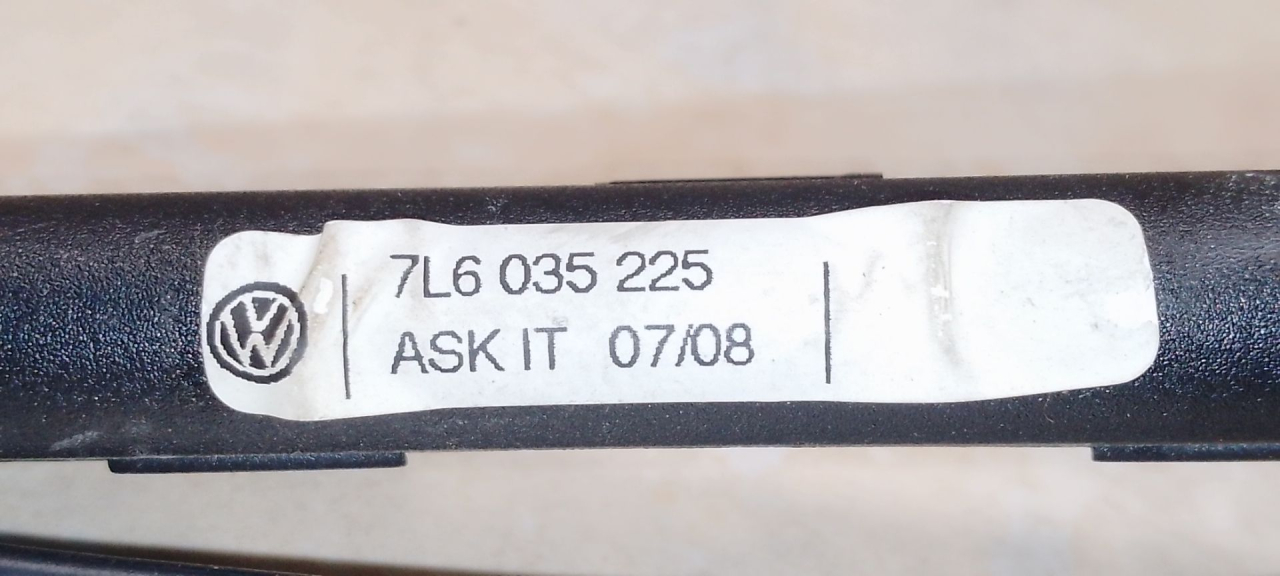 AP-0016070493 AP-0016070493