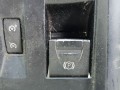 кнопка ручного тормоза (ручника) Renault Laguna 3 поколение 2007, 2.0 л., DCi, M9R 802, дизель, 6МКПП, голубой - фото №3
