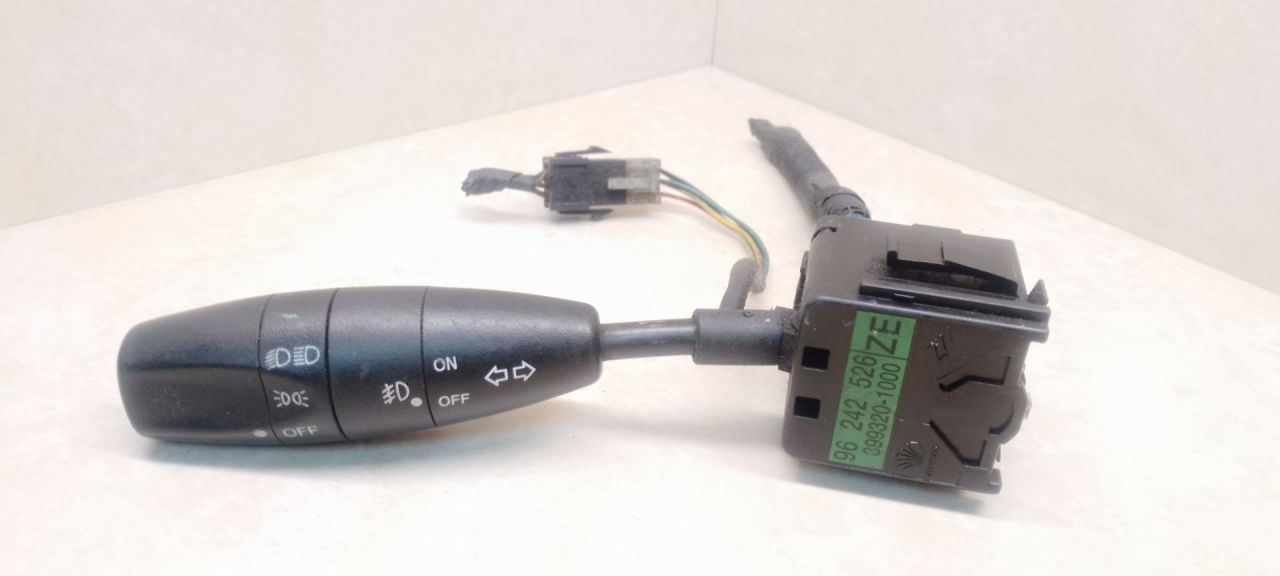переключатель поворотов Chevrolet Lanos 1 поколение 2005, 96242526, 399320-1000, 96242526ZE - фото №1