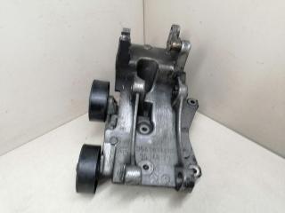 кронштейн генератора Citroen C5 1 поколение [рестайлинг] 2005, 2.2 л., дизель, 9643834880, 96348179