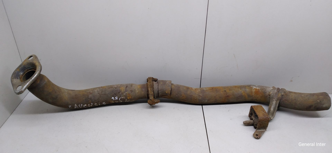 глушитель Toyota Avensis 1 поколение (T220) 1998, бензин - фото №1