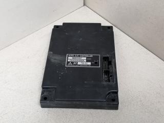 блок комфорта Mitsubishi Sigma 1 поколение 1994, 3.0 л., i, 6G72 (DOHC 24V), бензин, 5МКПП, серый металлик, седан, передний привод, MB813137, CAA501A093A