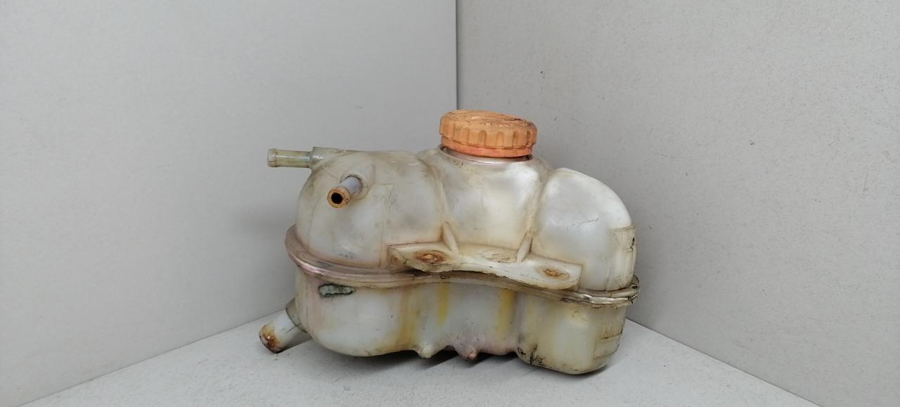 бачок расширительный Daewoo Lanos T100 1998, 1.3 л., MPI, A13SMS, бензин, 5МКПП, зелёный, хетчбэк 3 дв., передний привод, 96182279 - фото №1