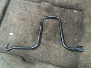 ключ колесный (балонный) Peugeot 807 1 поколение 2004, 2.0 л., RHM (DW10ATED4), дизель, АКПП, черный, передний привод