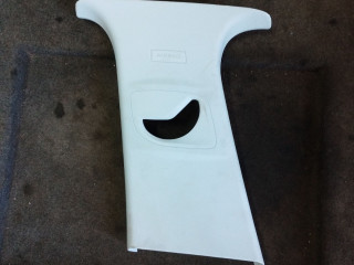 обшивка стойки центральной левой Peugeot 308 T9 2014, 1.6 л., HDi, дизель, МКПП, хетчбэк 5 дв., передний привод