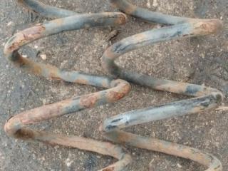 пружина задняя Peugeot 307 1 поколение 2004