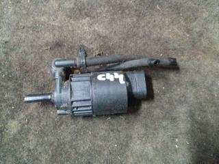 насос (моторчик) омывателя стекла Renault Laguna 2 поколение 2001, 1.8 л., бензин, МКПП, темно синий, хетчбэк 5 дв., передний привод