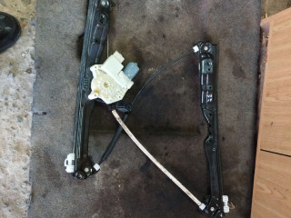 стеклоподъемник передний левый Peugeot 308 T9 2014, 1.6 л., HDi, дизель, МКПП, хетчбэк 5 дв., передний привод