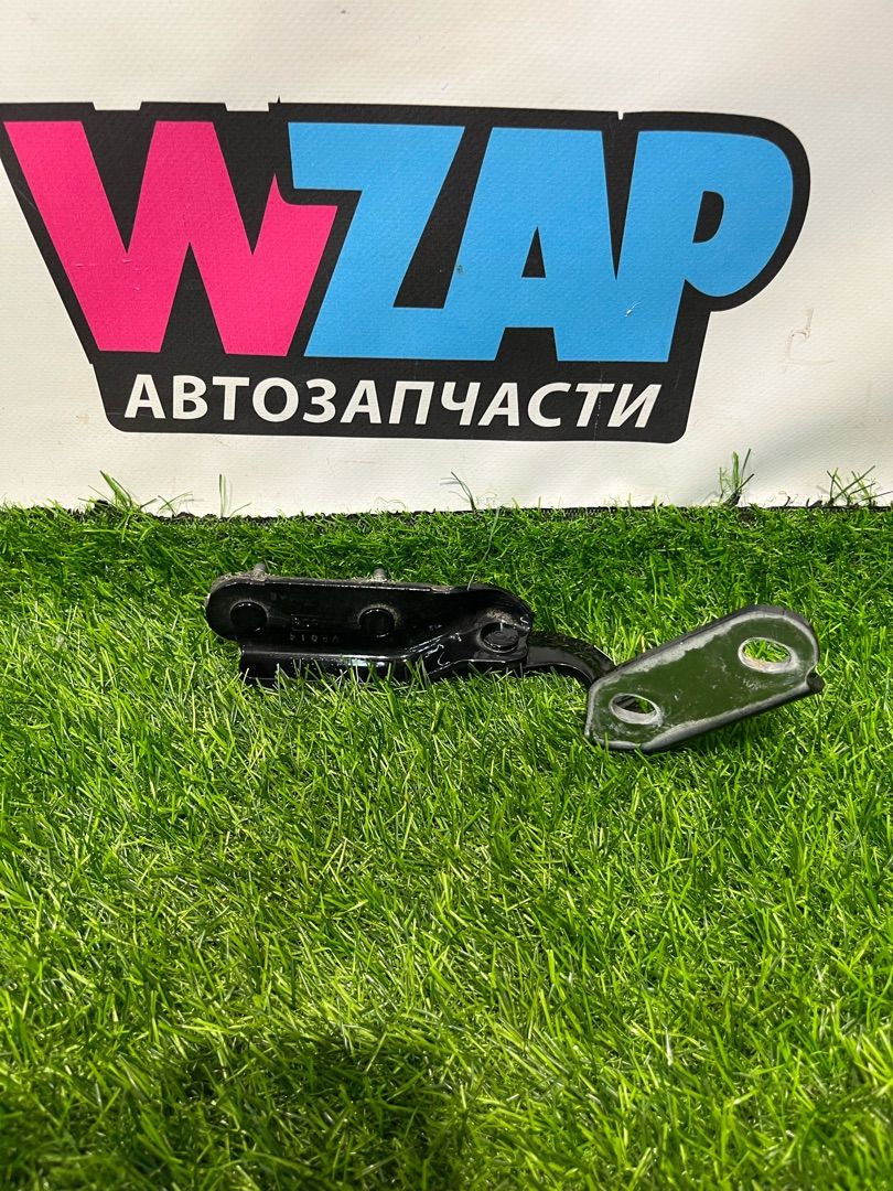 петля крышки багажника Ford Escape 4 поколение CX482 2021, 1.5 л., бензин, АКПП, внедорожник 5 дв., передний привод, LJ6B-S42900-AB - фото №1