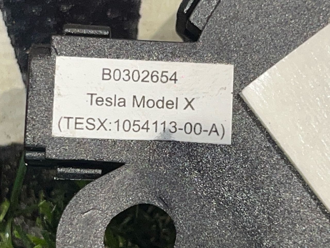 динамик Tesla Model X 1 поколение 2017, электро, белый, 1054113-00-A - фото №1