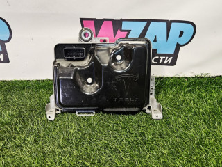 Блок управления BCM (Body Control Module) Tesla Model 3 1 поколение 2022, 1569303-00-A